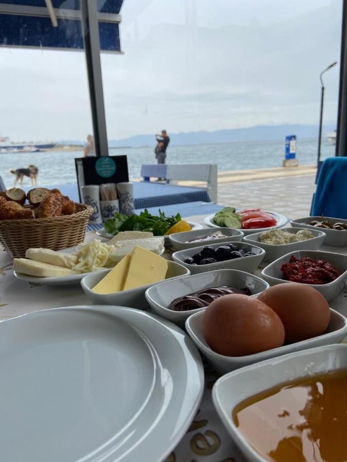 Marin Hotel Çeşme Buitenkant foto